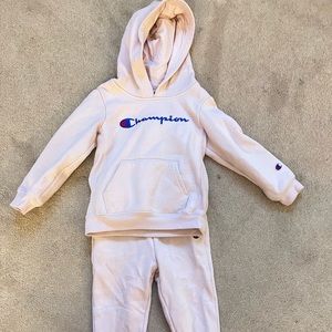 CHAMPION Girls Sweat Suit 4T